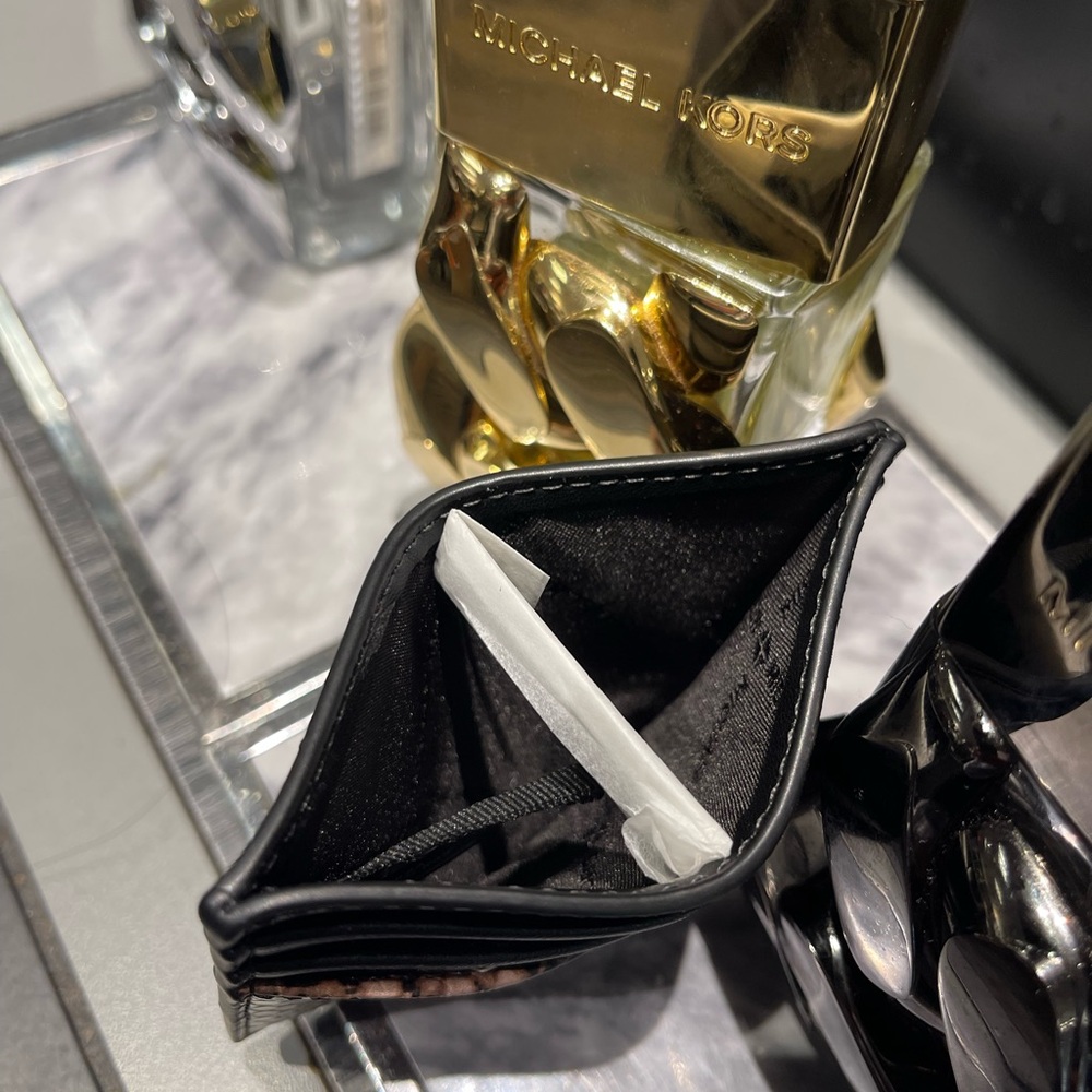 MICHAEL KORS Cyrus Snake Embossed Tall Card Case
Driftwood 
NWT - Picture 7 of 16